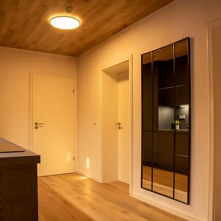 Apartment Hillside No. 18