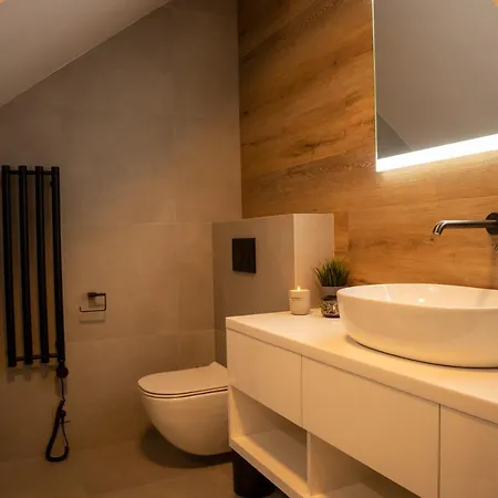 Hillside No. 18 Apartamento Loučná pod Klínovcem