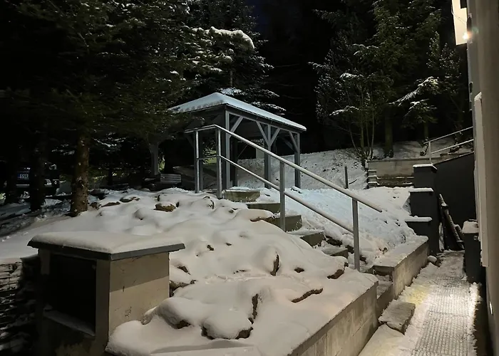 Lägenhet Hillside No. 18